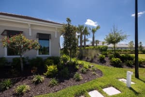 328 BLUE PEARL COURT, SARASOTA, FL 34277 - MLS#MFRA4662496