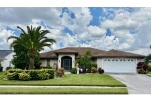 4219 Presidential Avenue Cir E, BRADENTON