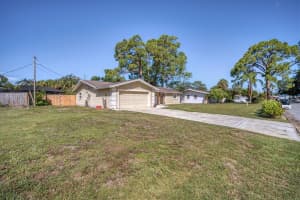 5738 ANTILLES DRIVE, SARASOTA, FL 34231 - MLS#MFRA4662529