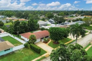 2107 42ND STREET, BRADENTON, FL 34205 - MLS#MFRA4662544