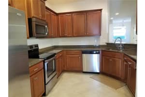 7770 MOONSTONE DRIVE, SARASOTA, FL 34233 - MLS#MFRA4662555
