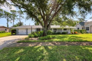 1003 45th St W, BRADENTON