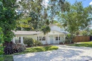 10905 50TH STREET, TAMPA, FL 33617 - MLS#MFRA4662589