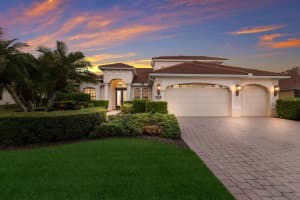 4668 Tuscana Dr, SARASOTA