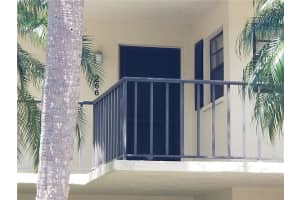 7050 FAIRWAY BEND LANE, SARASOTA, FL 34243 - MLS#MFRA4662600