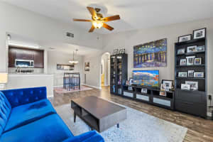 8905 MANOR LOOP, LAKEWOOD RANCH, FL 34202 - MLS#MFRA4662638