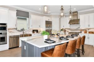 10467 ECLIPSE STREET, SARASOTA, FL 34241 - MLS#MFRA4662660