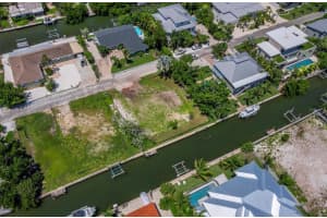 570 DE NARVAEZ DRIVE, LONGBOAT KEY, FL 34228 - MLS#MFRA4662673