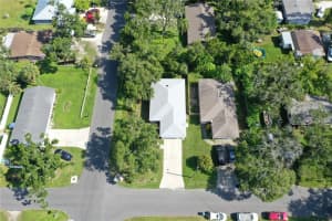 2105 36TH AVENUE, BRADENTON, FL 34208 - MLS#MFRA4662773