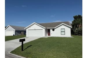 3540 65TH AVENUE CIRCLE, SARASOTA, FL 34243 - MLS#MFRA4662787