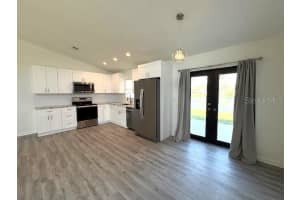 3540 65TH AVENUE CIRCLE, SARASOTA, FL 34243 - MLS#MFRA4662787