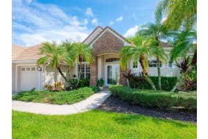 6835 TURNBERRY ISLE COURT, LAKEWOOD RANCH, FL 34202 - MLS#MFRA4662803