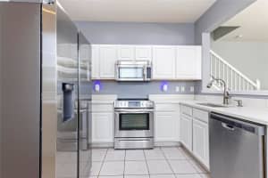 8324 72ND LANE, BRADENTON, FL 34201 - MLS#MFRA4662813