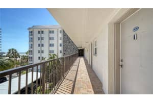 800 BENJAMIN FRANKLIN DRIVE, SARASOTA, FL 34236 - MLS#MFRA4662814