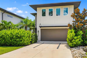 2220 PINE TERRACE, SARASOTA, FL 34231 - MLS#MFRA4662841