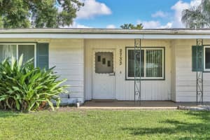 2733 WOOD STREET, SARASOTA, FL 34237 - MLS#MFRA4662850