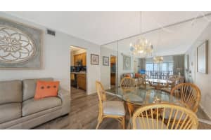 5641 MIDNIGHT PASS ROAD, SARASOTA, FL 34242 - MLS#MFRA4662852