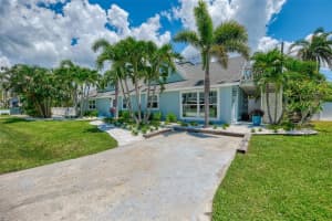 1100 POINT OF ROCKS ROAD, SARASOTA, FL 34242 - MLS#MFRA4662862
