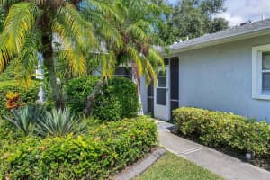 5920 BONAVENTURE PLACE, SARASOTA, FL 34243 - MLS#MFRA4662955