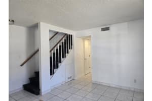 210 AMHERST AVENUE, SARASOTA, FL 34232 - MLS#MFRA4662960