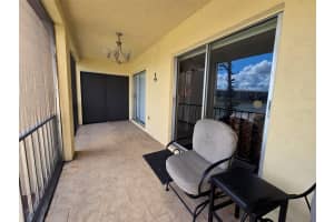 3917 LAKE BAYSHORE DRIVE, BRADENTON, FL 34205 - MLS#MFRA4663016