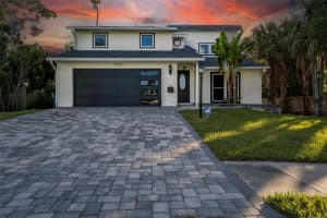 7324 PHILLIPS STREET, SARASOTA, FL 34243 - MLS#MFRA4663038