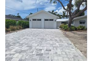 1833 Pandora Dr, SARASOTA