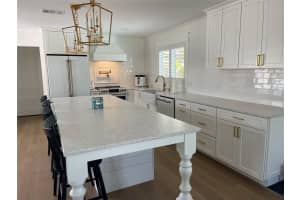 1833 PANDORA DRIVE, SARASOTA, FL 34231 - MLS#MFRA4663039
