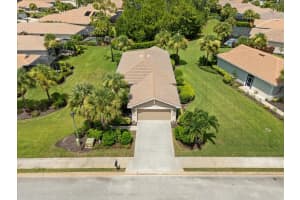 10648 Camarelle Cir, FORT MYERS