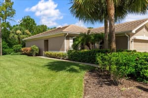 10648 CAMARELLE CIRCLE, FORT MYERS, FL 33913 - MLS#MFRA4663047
