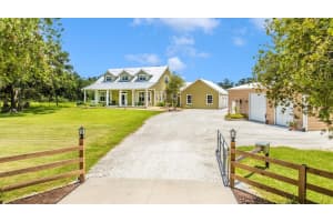 1901 JOSHUA DRIVE, SARASOTA, FL 34240 - MLS#MFRA4663101