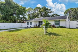 4704 SELMA STREET, SARASOTA, FL 34232 Sold 11/12/25
