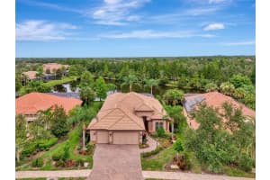 14703 SECRET HARBOR PLACE, LAKEWOOD RANCH, FL 34202 - MLS#MFRA4663127