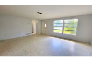 209 LAKE SHORE DRIVE, NOKOMIS, FL 34275 - MLS#MFRA4663154