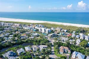 2 ISLAND CIRCLE, SARASOTA, FL 34242 - MLS#MFRA4663157