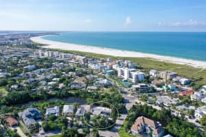 2 ISLAND CIRCLE, SARASOTA, FL 34242 - MLS#MFRA4663157