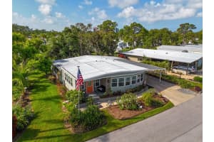 75 KING ARTHUR DRIVE, NOKOMIS, FL 34275 - MLS#MFRA4663158