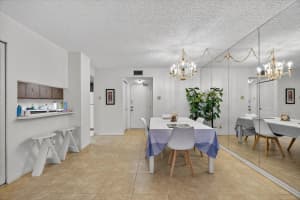 6051 SUN BOULEVARD, ST PETERSBURG, FL 33715 - MLS#MFRA4663176