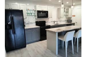 3239 BENEVA ROAD, SARASOTA, FL 34232 - MLS#MFRA4663182