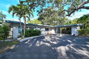 3500 FLORES AVENUE, SARASOTA, FL 34239 - MLS#MFRA4663188