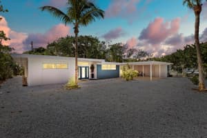 1165 Morningside Pl, SARASOTA