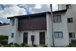 1626 Stickney Point Rd #102, SARASOTA