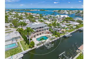 525 72ND STREET, HOLMES BEACH, FL 34217 - MLS#MFRA4663229