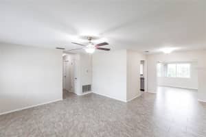 3015 SOUTHERN PARKWAY, BRADENTON, FL 34205 Sold 10/03/25