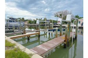 601 BARONET LANE, HOLMES BEACH, FL 34217 - MLS#MFRA4663258