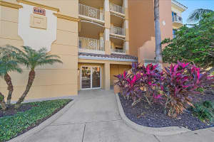 6482 WATERCREST WAY, LAKEWOOD RANCH, FL 34202 - MLS#MFRA4663268