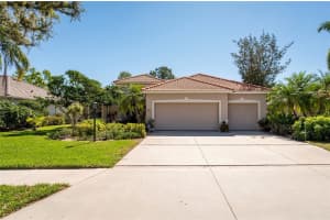 4740 CARRINGTON CIRCLE, SARASOTA, FL 34243 - MLS#MFRA4663272