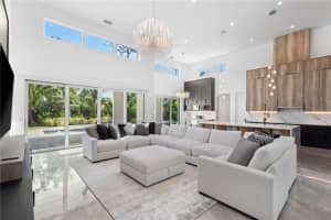 2456 MISSARA LANE, SARASOTA, FL 34231 - MLS#MFRA4663280