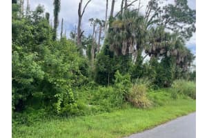 15082 COMMUNITY AVENUE, PORT CHARLOTTE, FL 33953 - MLS#MFRA4663356