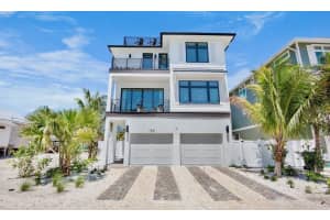 102 9TH STREET, BRADENTON BEACH, FL 34217 - MLS#MFRA4663359